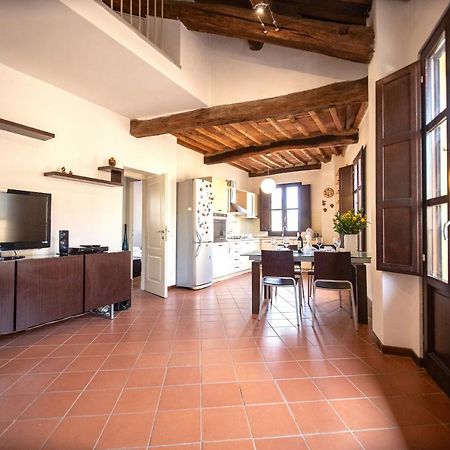 Serena Apartment, Cosy Close Center Town Lucca Buitenkant foto