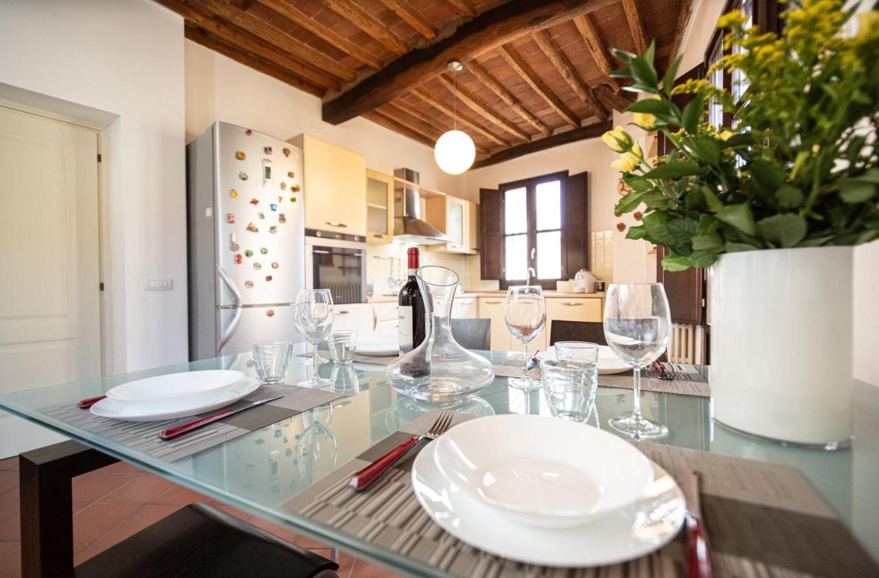 Serena Apartment, Cosy Close Center Town Lucca Buitenkant foto