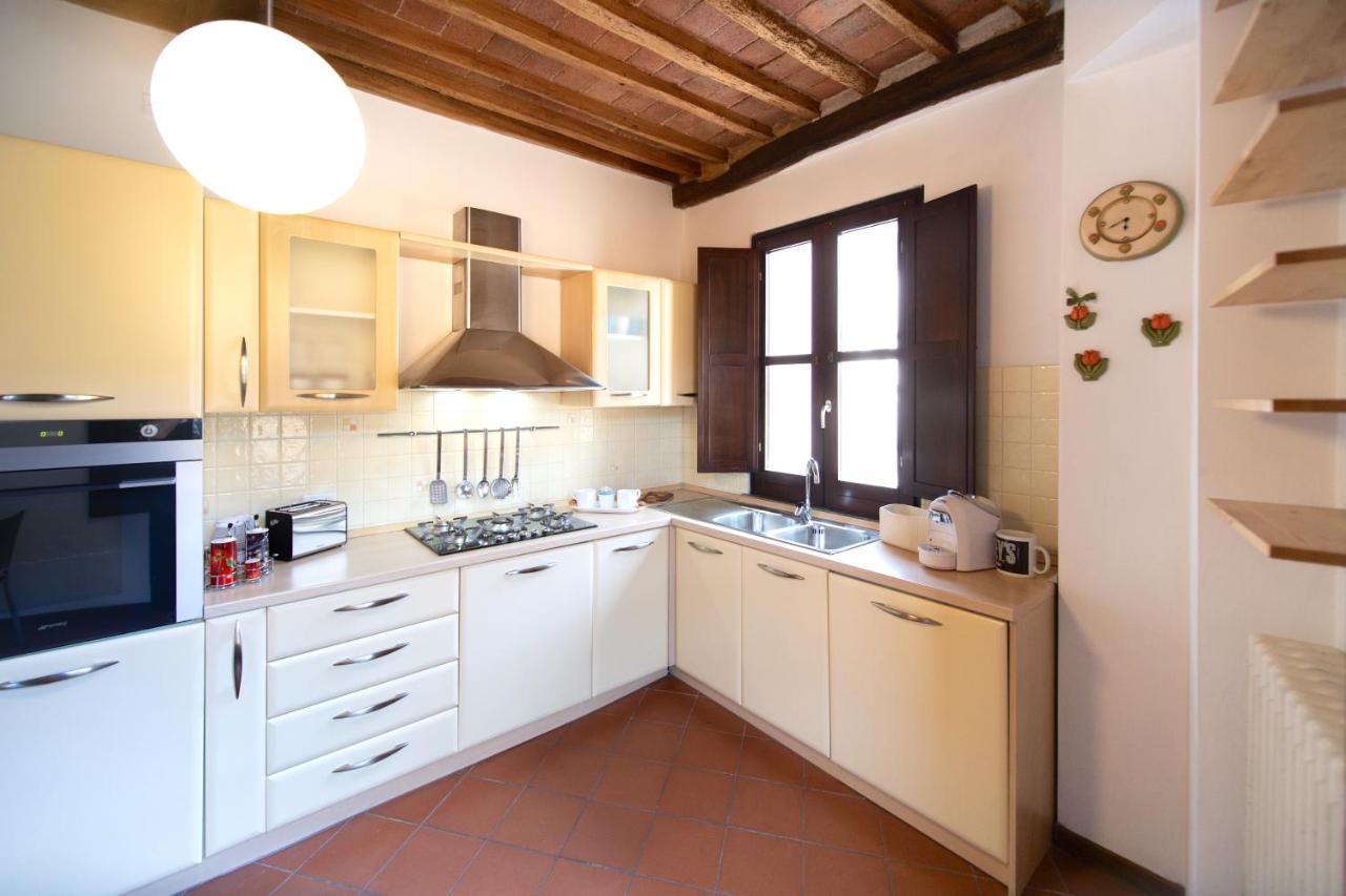 Serena Apartment, Cosy Close Center Town Lucca Buitenkant foto